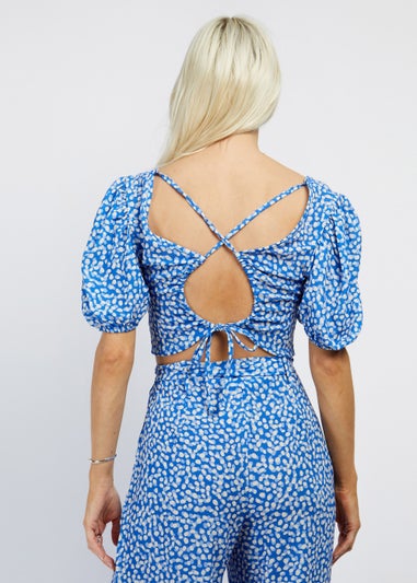 Girls on Film by Dani Dyer Blue Floral Co-Ord Top