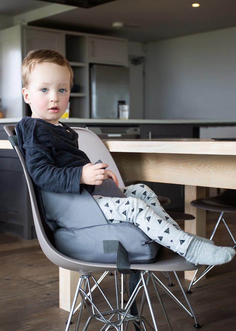 Red Kite Travel Booster Seat (26cm x 30cm x 42cm)