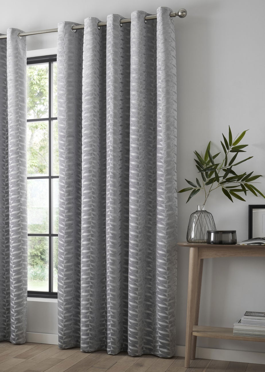 Curtina Kendal Silver Eyelet Curtains