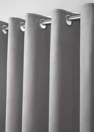 Laurence Llewelyn-Bowen Montrose Velvet Blackout Silver Eyelet Curtains