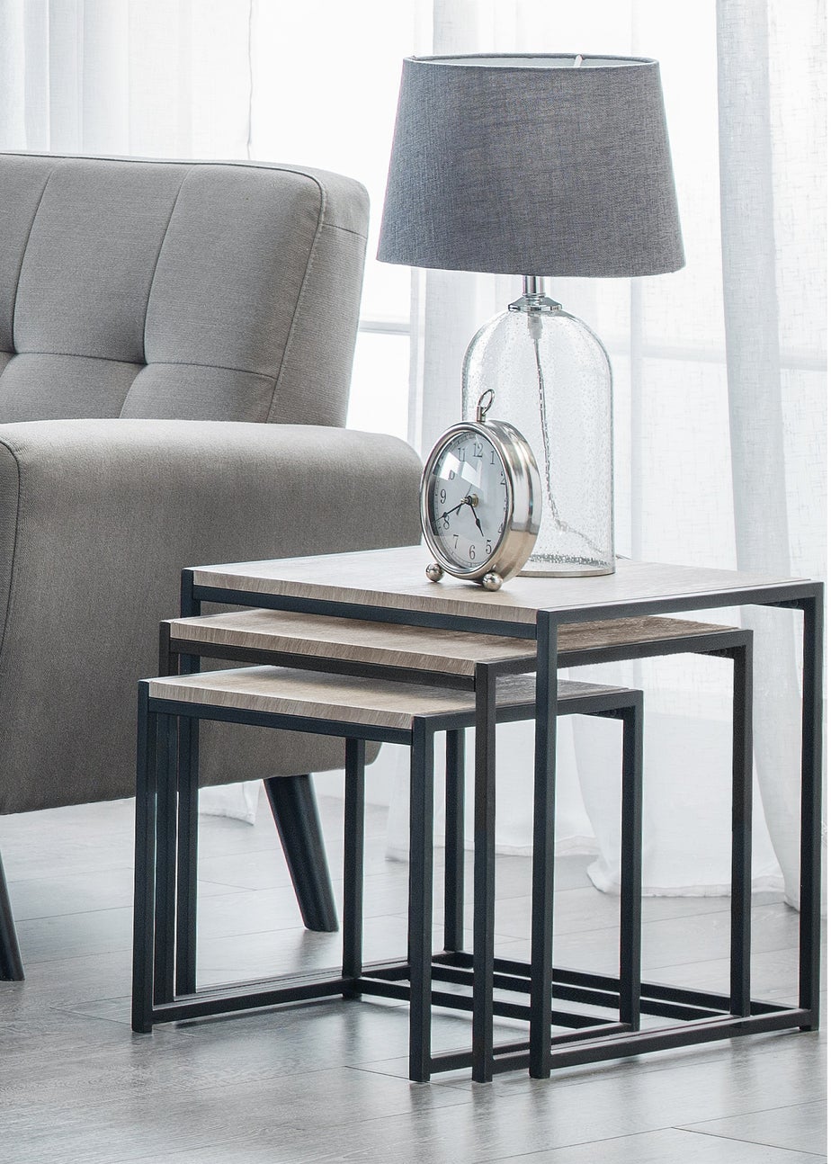 Julian Bowen Tribeca Nest Of 3 Tables Black/Sonoma Oak (45 x 45 x 45 cm)