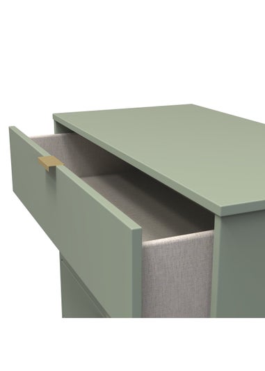 Swift Cordoba 4 Drawer Chest of Drawers (91cm x 39.5cm x 76cm)