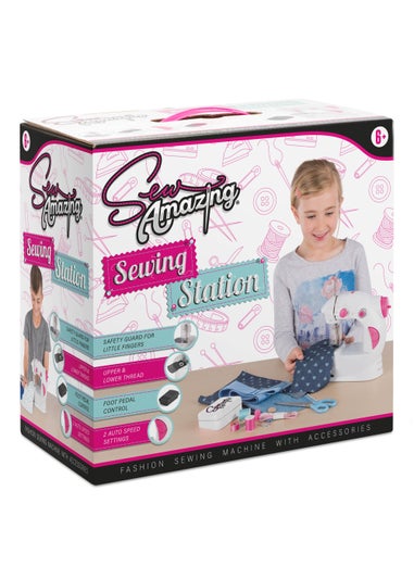 Toyrific Sew Amazing Sewing Station