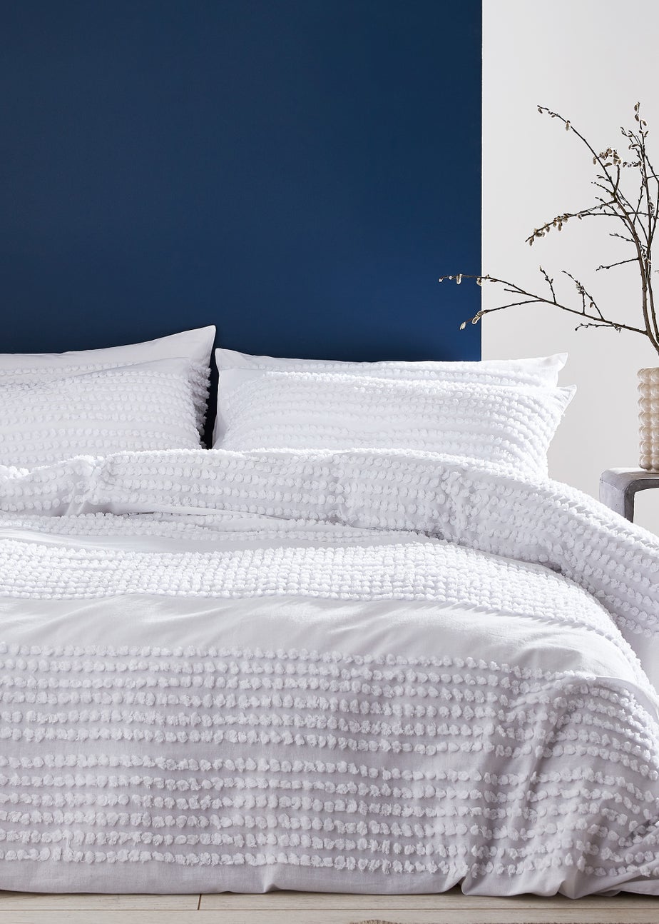 Bianca Fine Linens Malmo Tufted Bands Cotton Duvet Cover