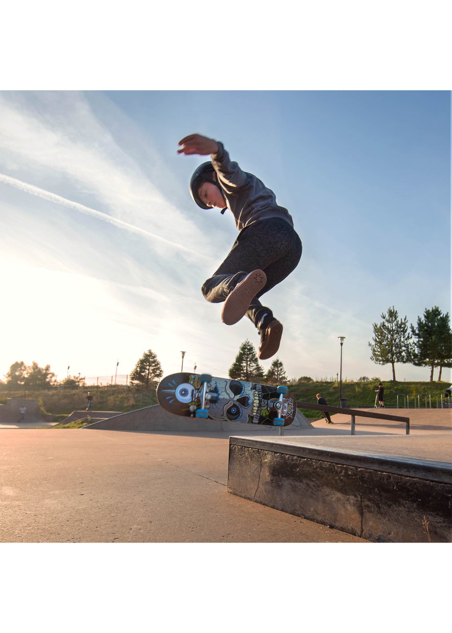 Xootz Snake Skull Skateboard