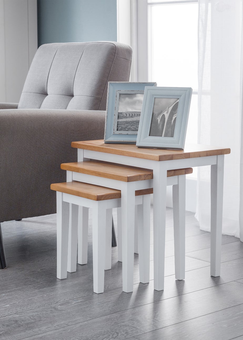 Julian Bowen Cleo Nest Of Tables White/Light Oak  (46 x 48 x 33 cm)