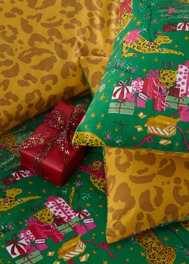 furn. Purrfect Christmas Duvet Cover Set