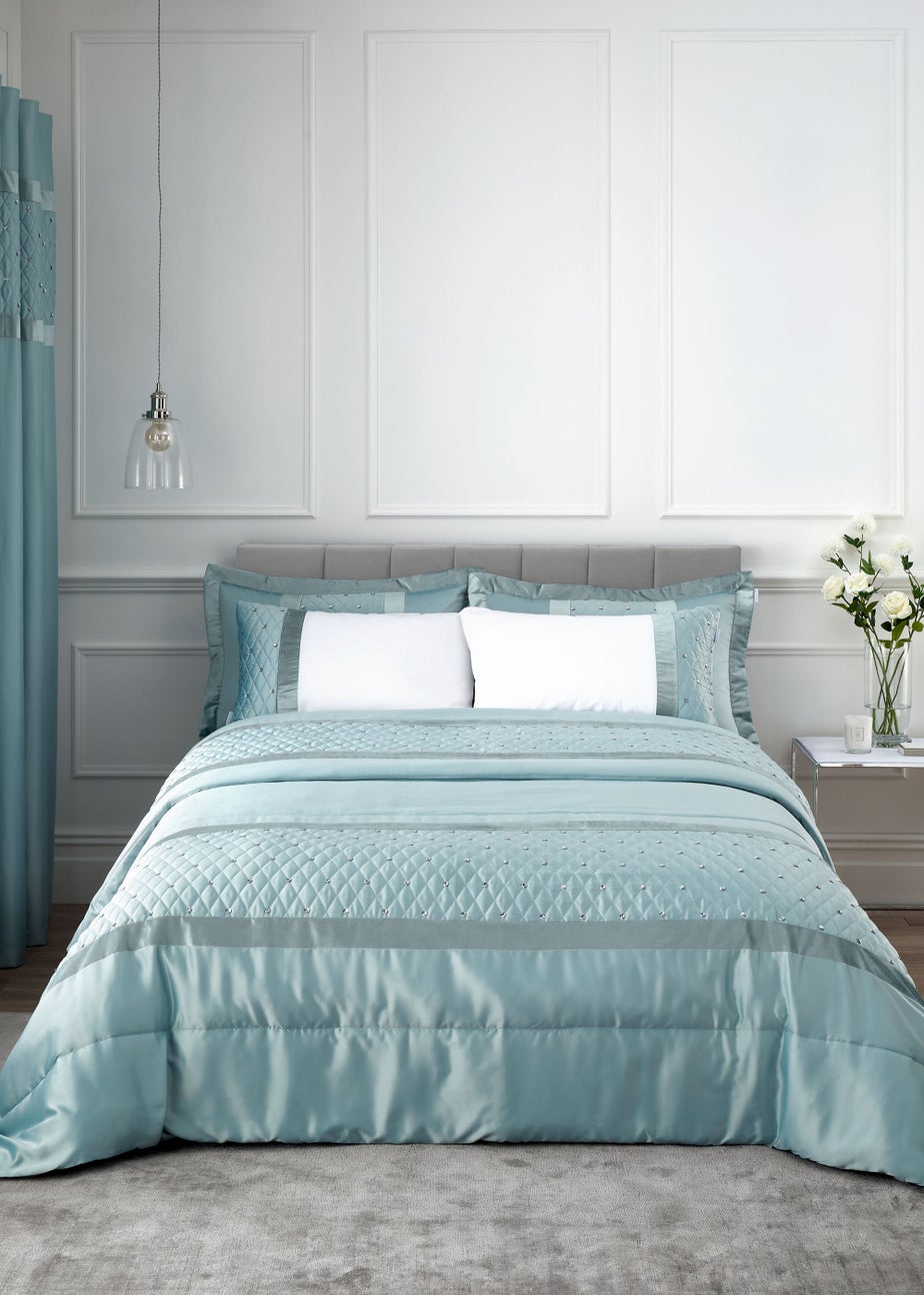 Catherine Lansfield Sequin Cluster Quilted Bedspread (240x260cm)