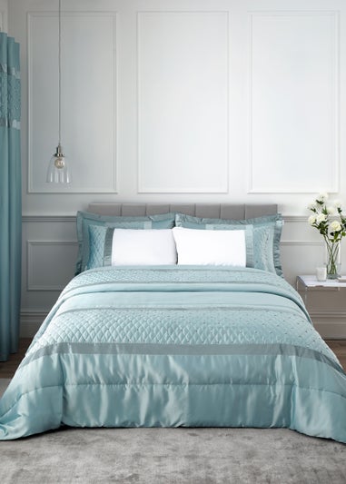 Catherine Lansfield Sequin Cluster Quilted Bedspread (240x260cm)
