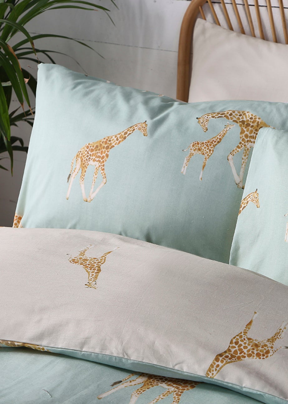 Fusion Milo Giraffe Blue Reversible Duvet Cover Set