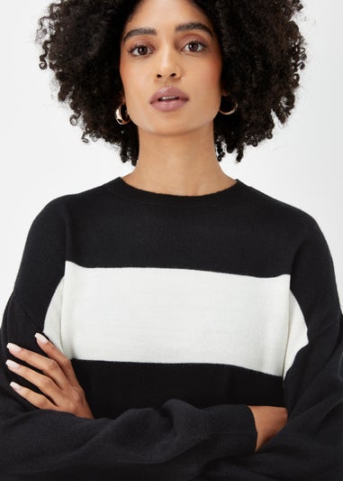 Black & Cream Batwing Sleeve Soft Touch Jumper