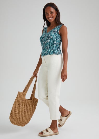 Papaya Petite Blue Paisley V-Neck Top