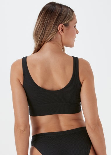 2 Pack Seamless Black & White Ribbed Bralettes