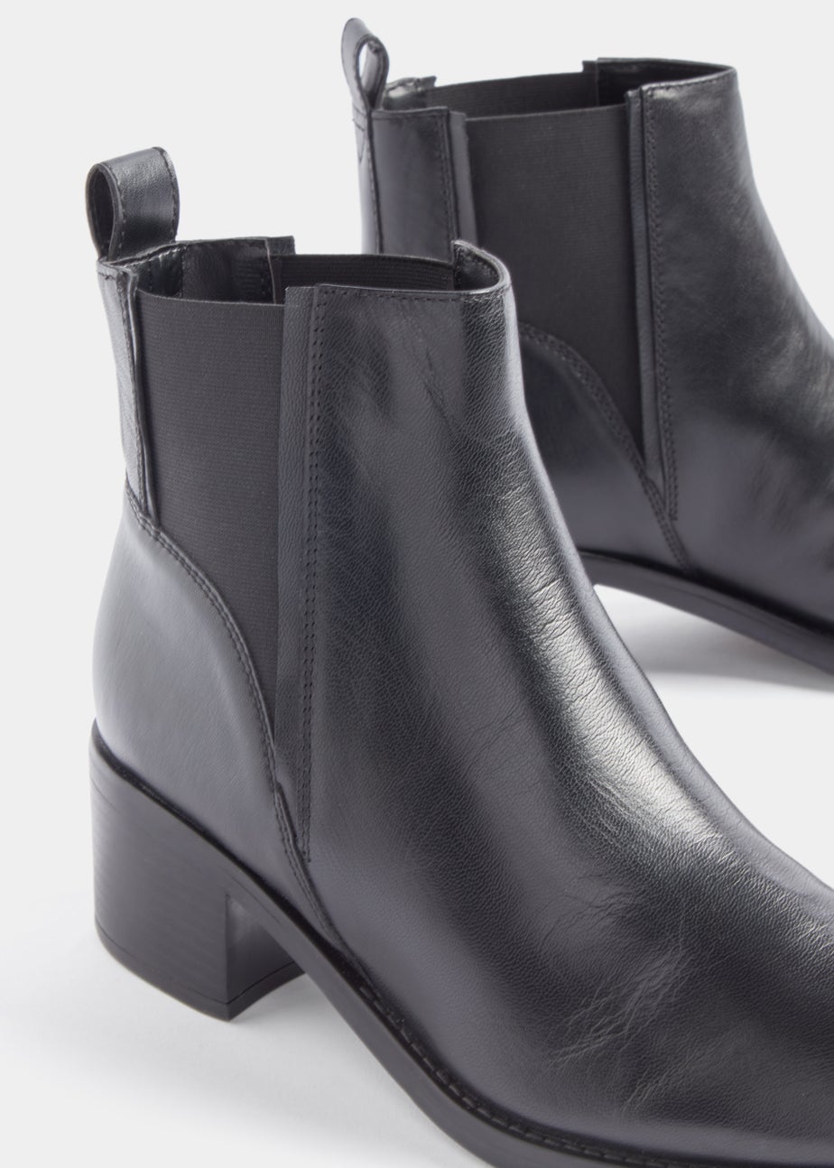 Black Real Leather Heeled Chelsea Boots