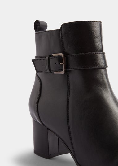 Soleflex Black Real Leather Buckle Boots