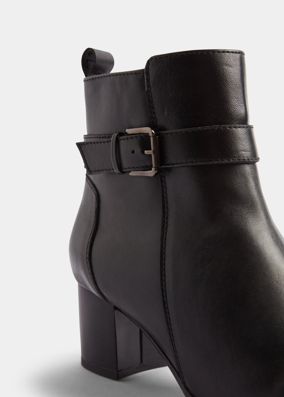 Soleflex Black Real Leather Buckle Boots
