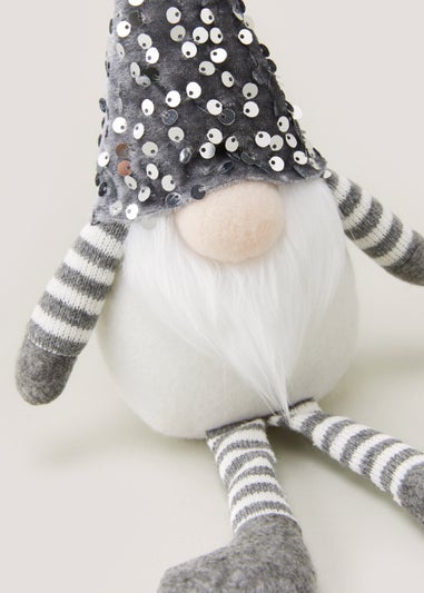 Silver Dangly Leg Christmas Gonk (13cm x 7.5cm x 24cm)