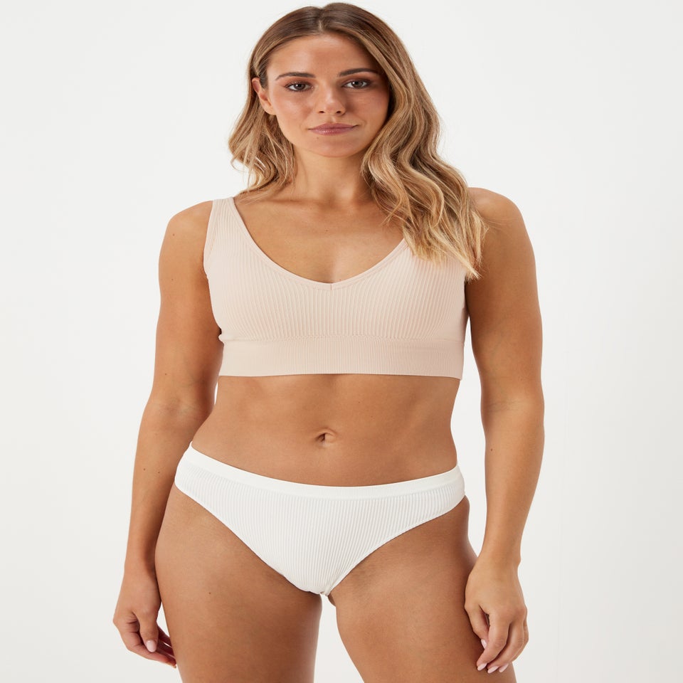 2 Pack Navy & Nude Seamless Bralettes