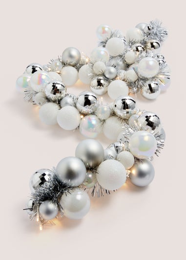 Silver Christmas Bauble Garland (71cm x 21cm x 11cm)