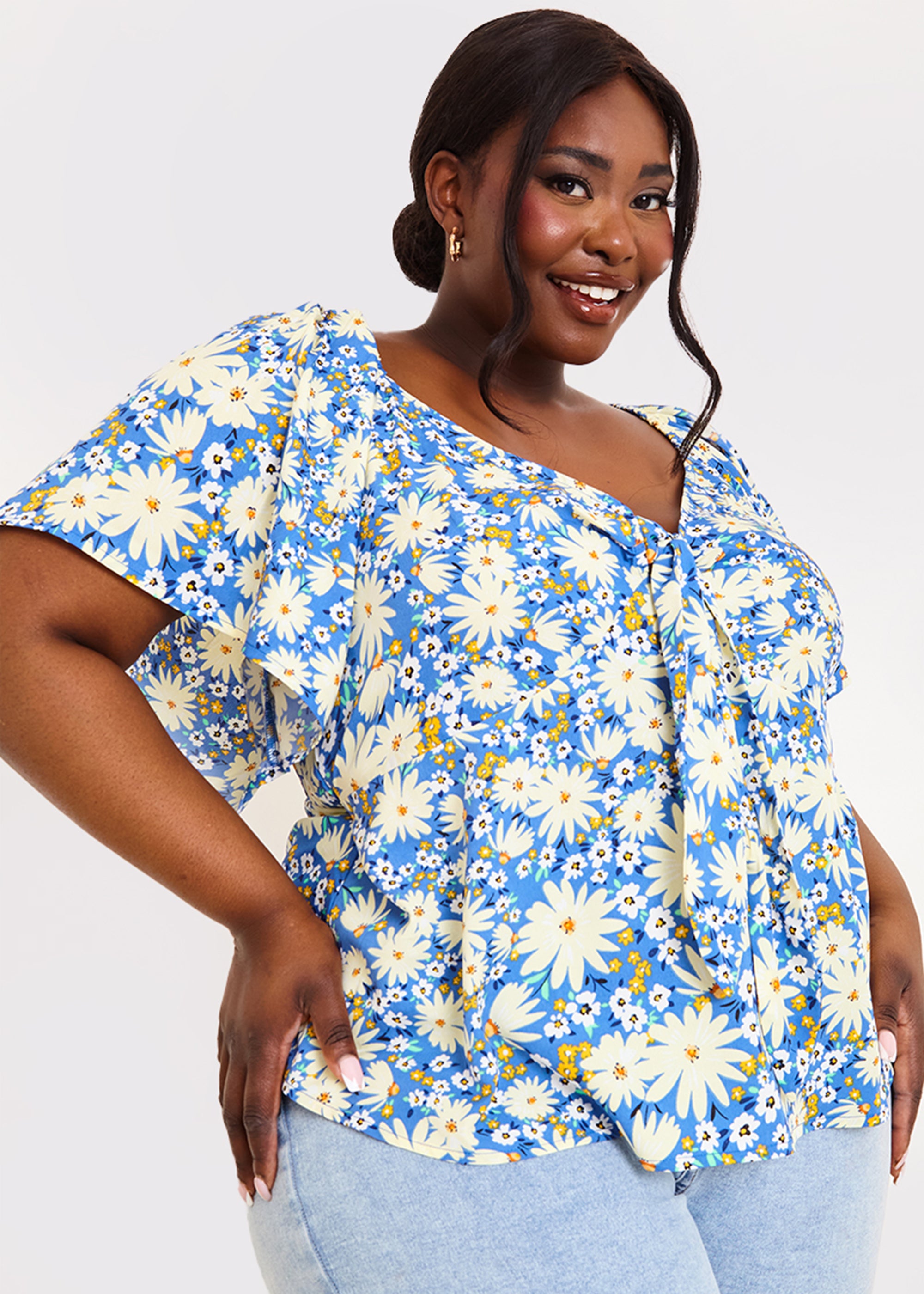 In the Style Jac Jossa Blue Floral Print Tie Top - Matalan