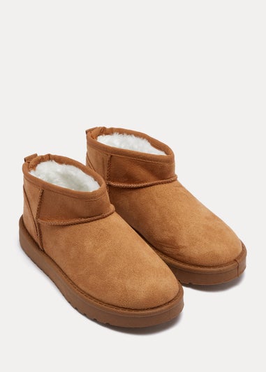 Kids Tan Snug Boots (Younger 13-Older 5)
