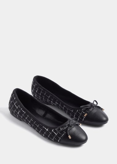 Black Boucle Ballet Flats