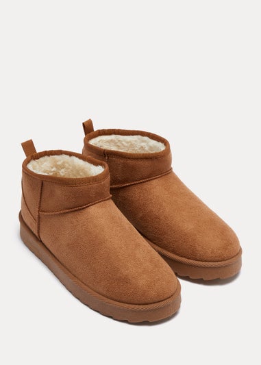 Tan Snug Boots