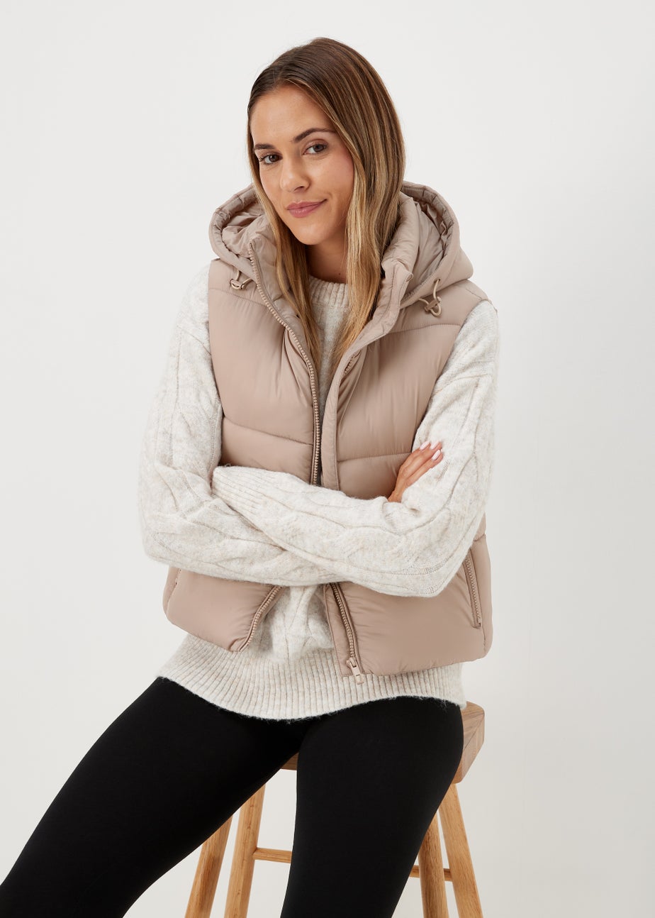 Beige Cropped Shower Resistant Gilet
