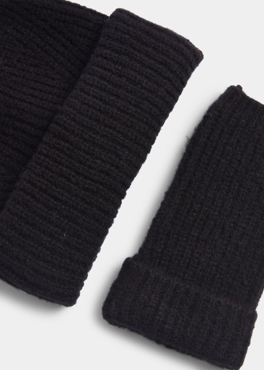 Black Ribbed Beanie Hat & Fingerless Gloves Set