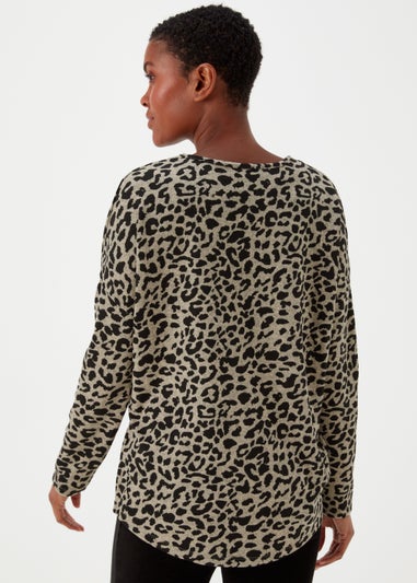 Brown Leopard Print Crewneck Top