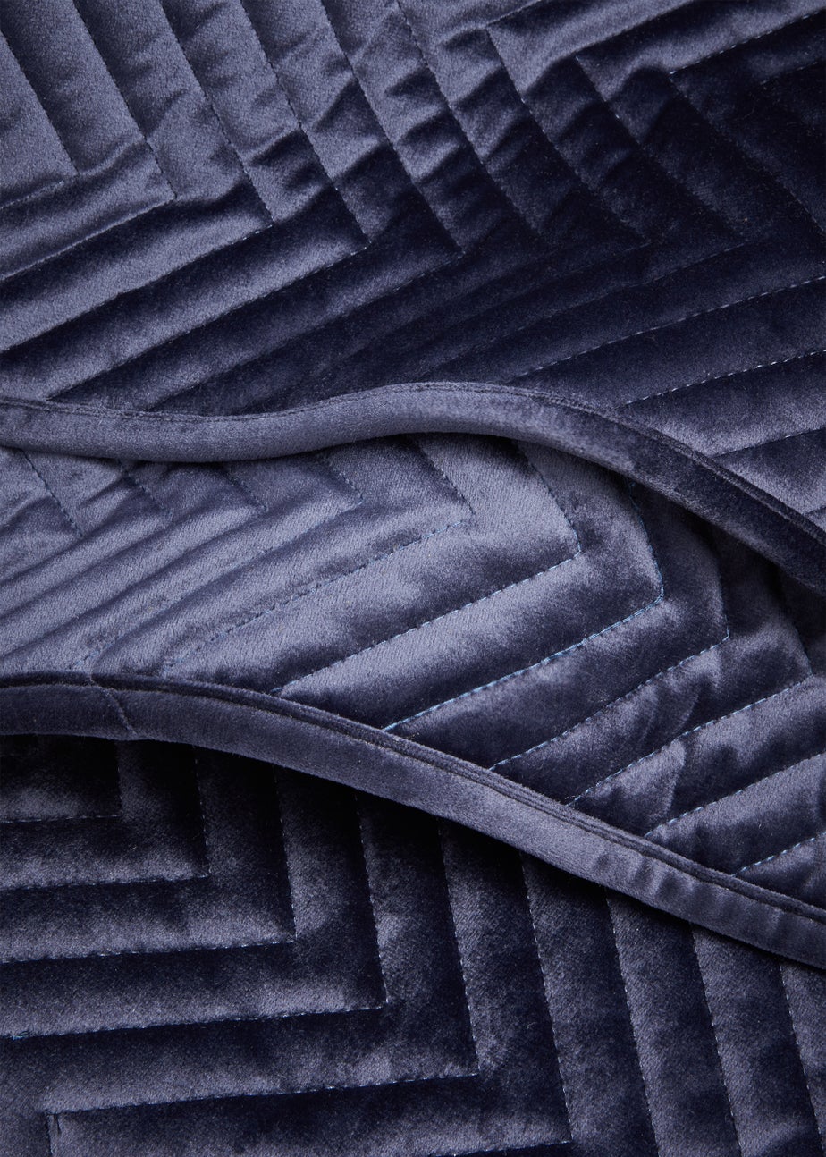Navy Velvet Quilted Bedspread (235cm x 235cm)