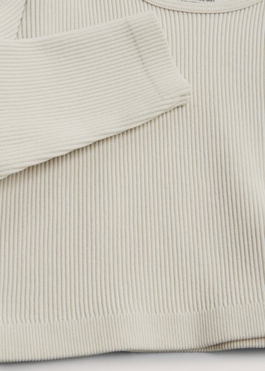 Girls Cream Seamless Long Sleeve Top (Small-Large)