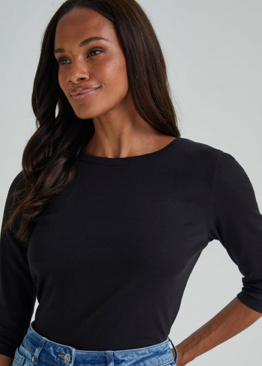 Black 3/4 Sleeve T-Shirt