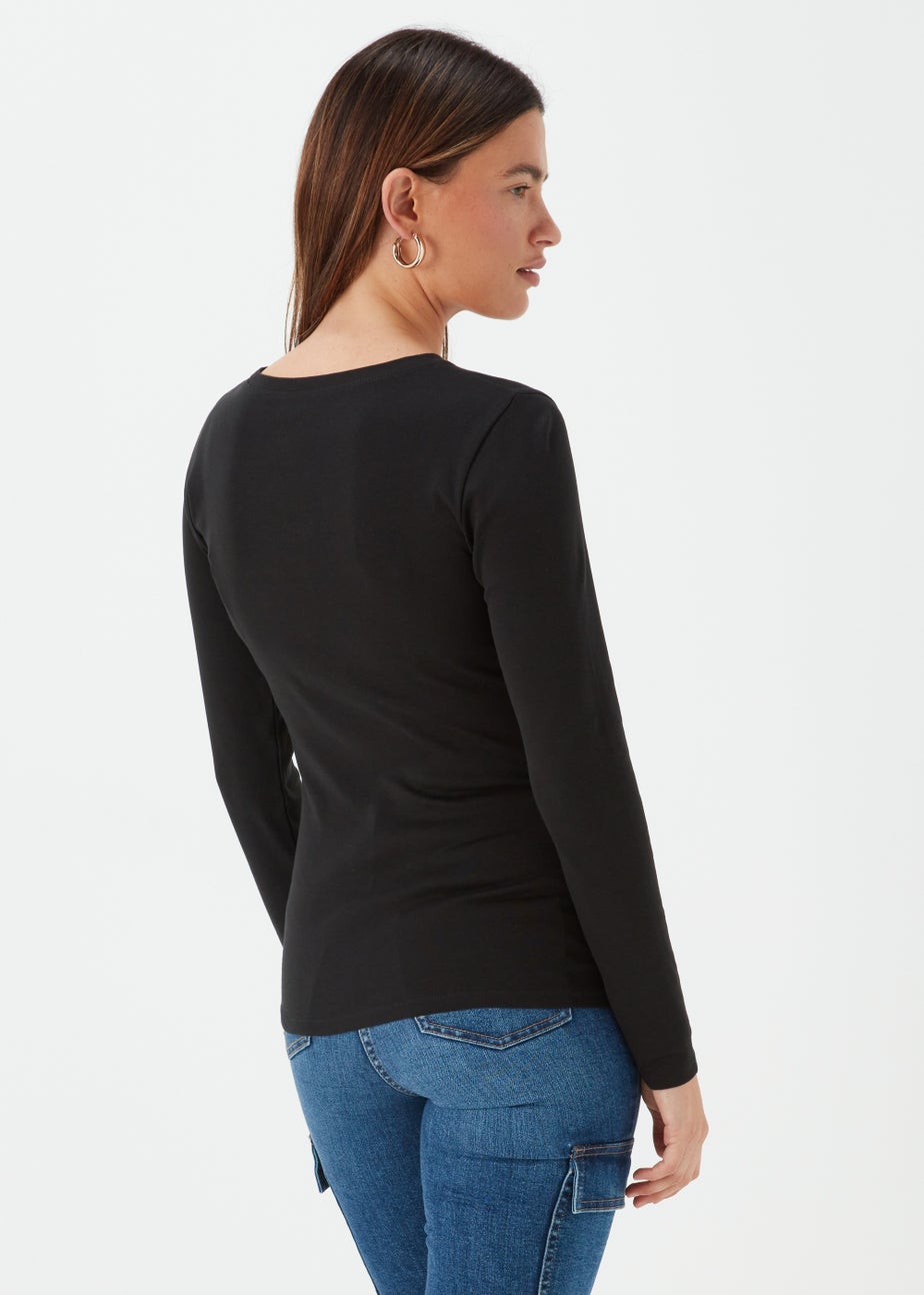 Black Long Sleeve T-Shirt