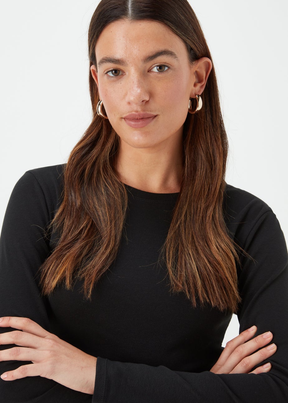 Black Long Sleeve T-Shirt