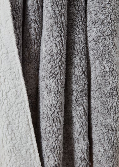 Grey Frosted Teddy Fleece Throw