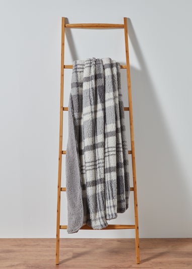Grey Check Teddy Fleece Throw (150cm x 180cm)