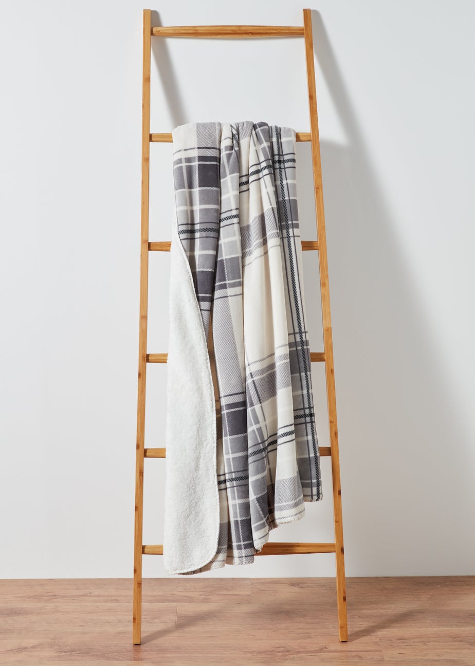 Grey Check Backed Teddy Fleece Throw (150cm x 180cm)
