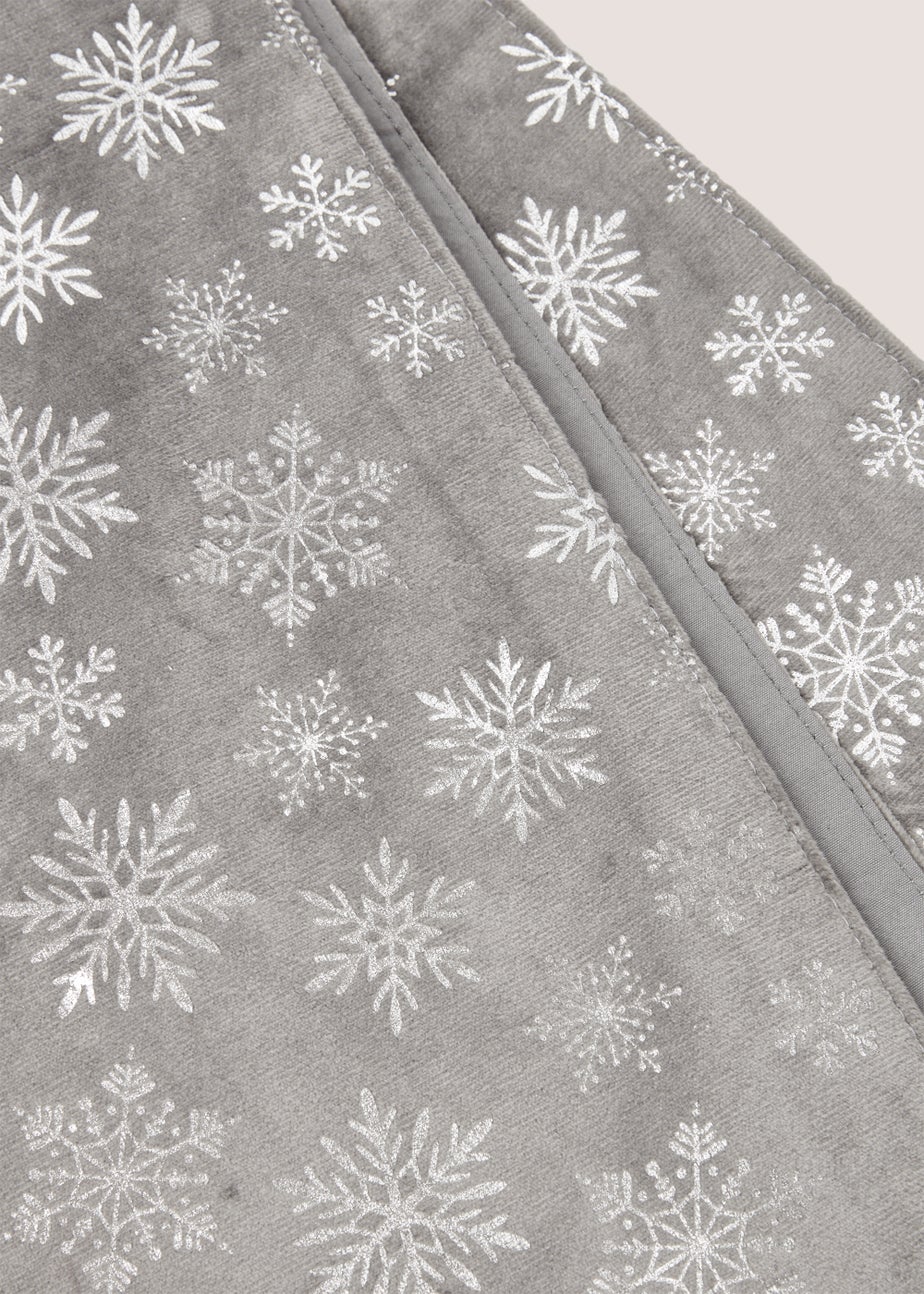 Grey Snowflake Runner (225cm x 35cm)