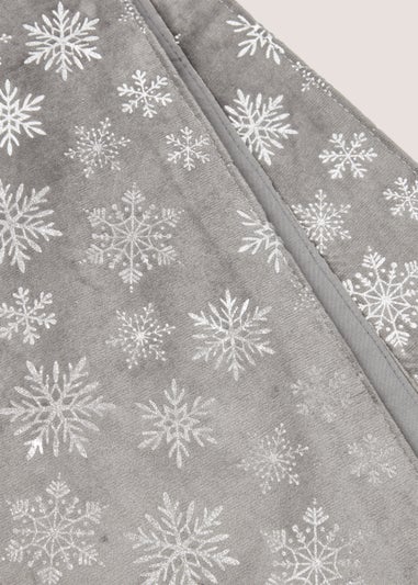 Grey Snowflake Runner (225cm x 35cm)