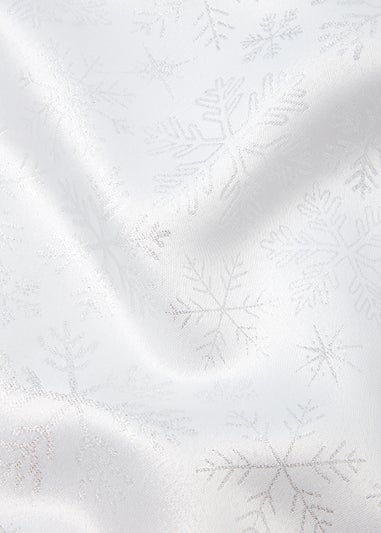 Snowflake Metallic Tablecloth (200cm x 135cm)