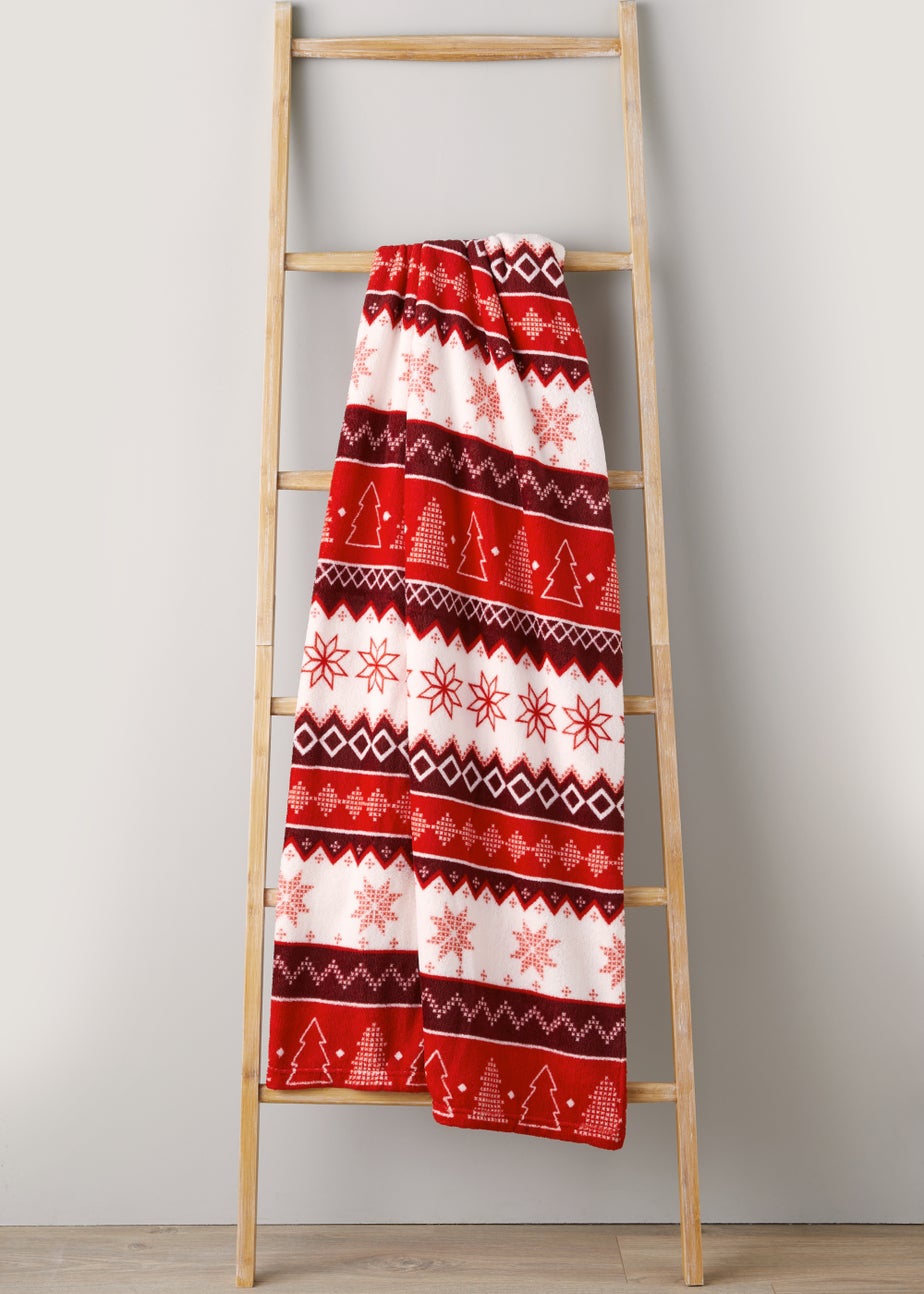 Red Fair Isle Print Throw (150cm x 130cm)