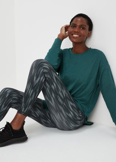 Souluxe Black Ikat Sports Leggings