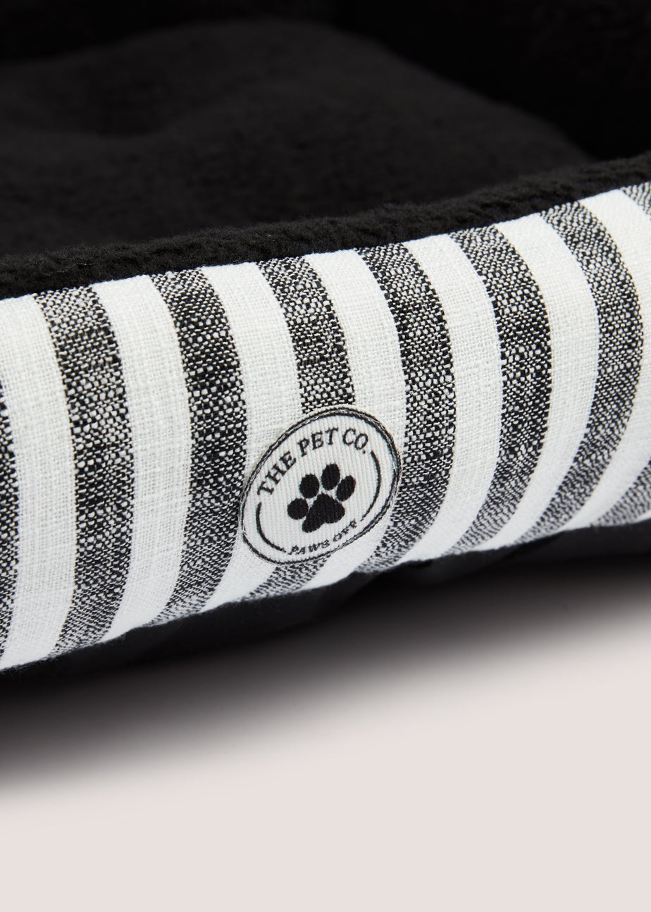Monochrome Stripe Pet Bed (Medium-Large)
