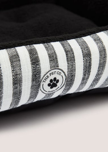 Monochrome Stripe Pet Bed (Medium-Large)