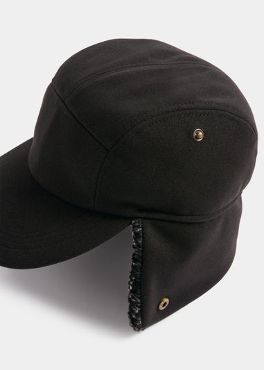 Black Trapper Cap