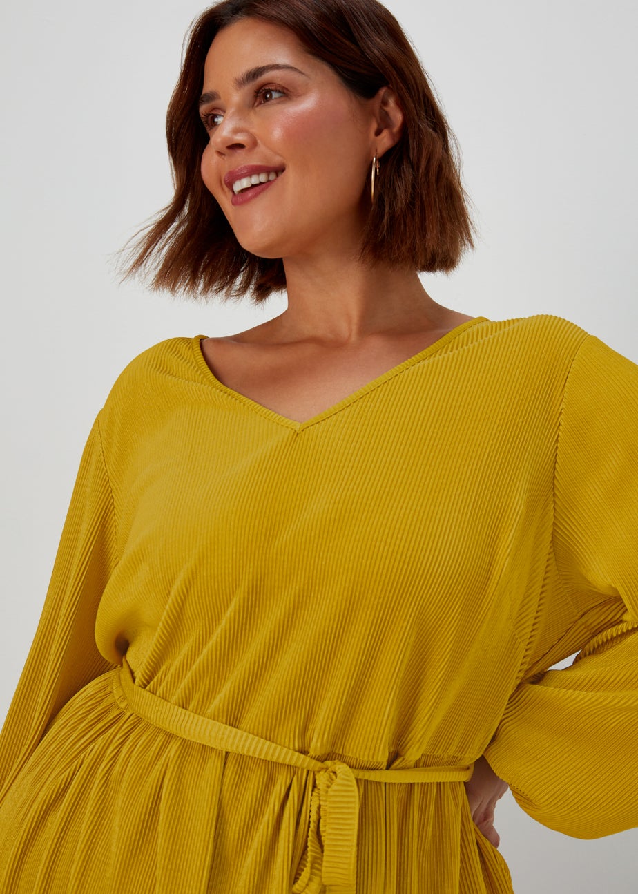 Papaya Curve Yellow Tie Waist Plisse Top
