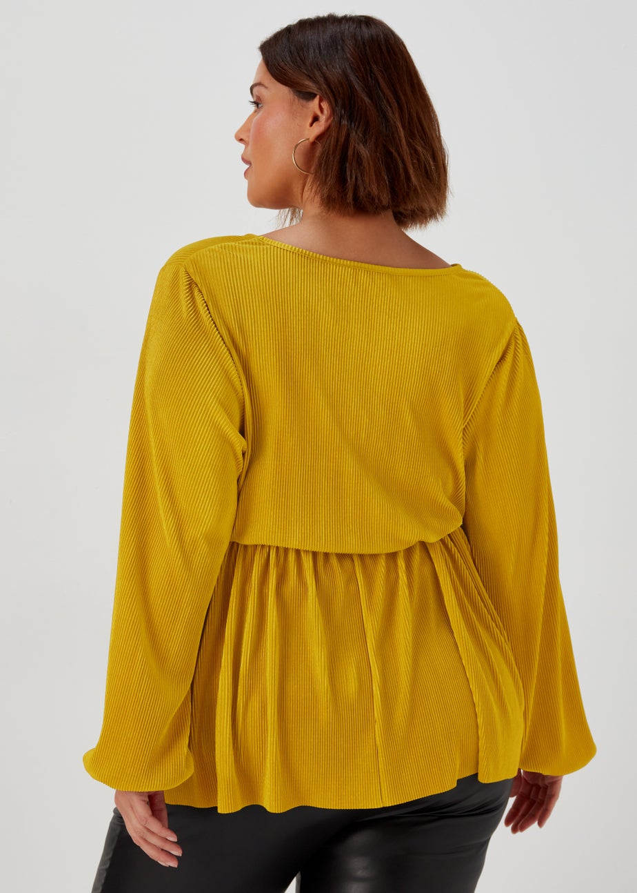 Papaya Curve Yellow Tie Waist Plisse Top