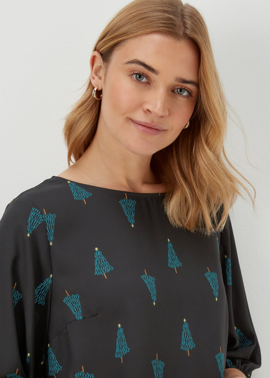 Black Christmas Tree Box Top