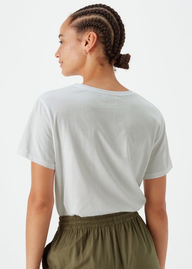 White Animal Heart Graphic T-Shirt